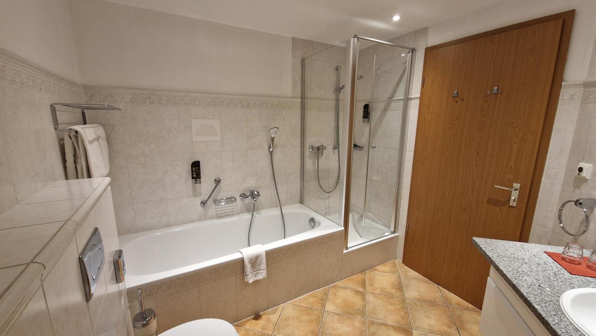 Hotel Habichtstein Алексисбад Екстериор снимка