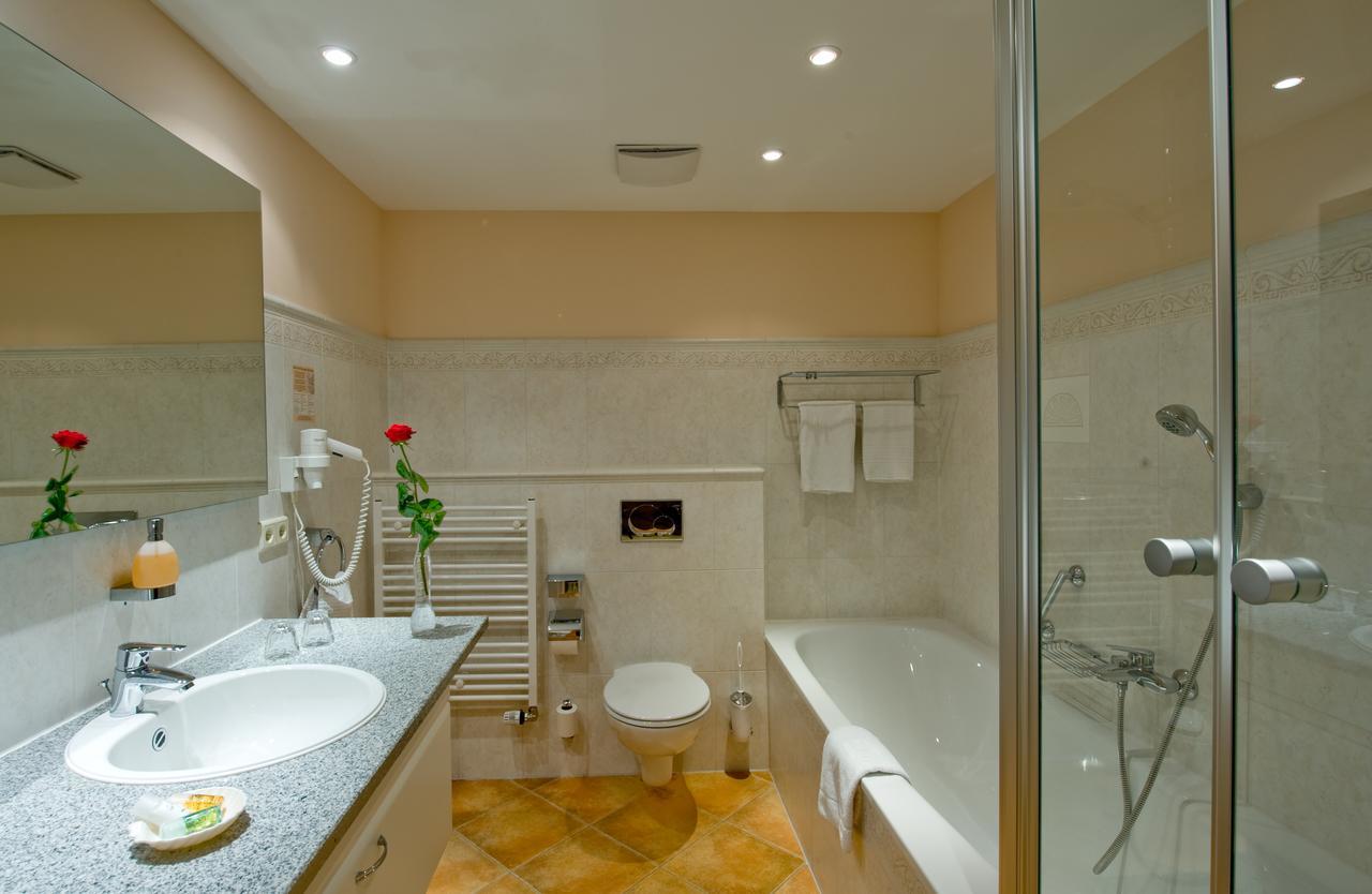 Hotel Habichtstein Алексисбад Екстериор снимка